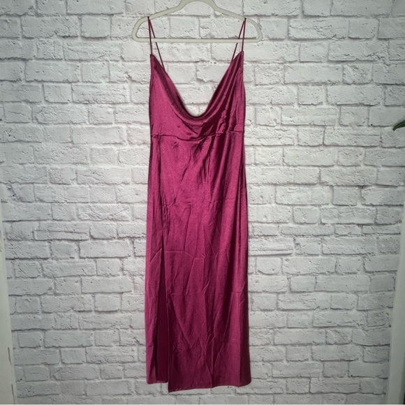 LIONESS Magenta Walk The Line Satin Midi Dress Size XXL - Picture 6 of 15